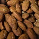 amandes-au-curry-maison-bruyere-de-chandeau-degustation