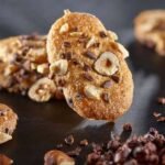 croquants-noisettes-feves-de-cacao-maison-bruyere-de-chandeau-degustation