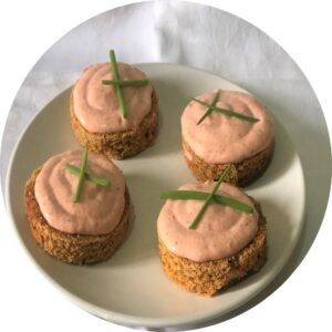 Toast de pain d'épices au saumon - recette De Chandeau-2