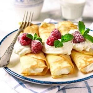 Crêpes roulées à la crème pâtissière - De Chandeau (1)